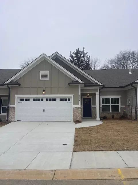 403 Double Play Dr #126, Chattanooga, TN 37421