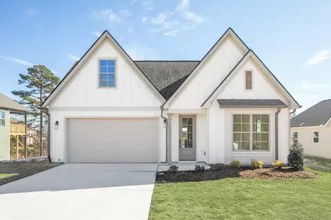 579 Nature Trl, Soddy Daisy, TN 37379