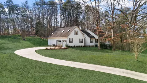 6300 Wilder Rd, Hixson, TN 37343