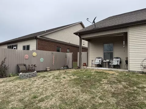 Exterior - 450 Guyler St, Ringgold, GA 30736 photo 4 of 4