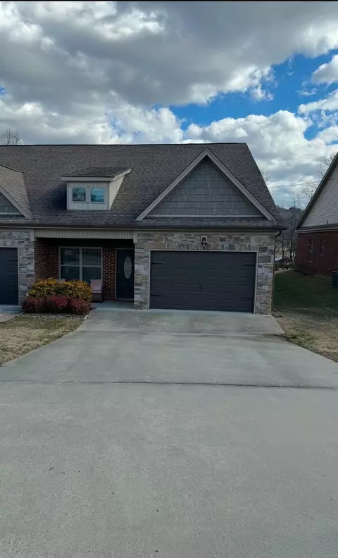 450 Guyler St, Ringgold, GA 30736