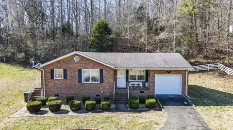 329 County Road 42, Athens, TN 37303