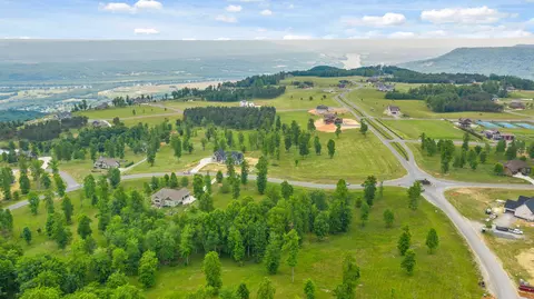 - River Bluffs Drive #115, Jasper, TN 37347