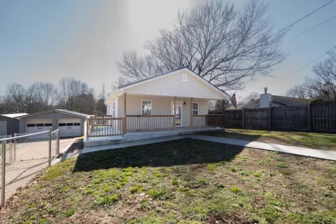 119 Champion Rd, Rossville, GA 30741
