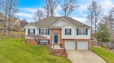 310 Occonechee Cir NE, Cleveland, TN 37323
