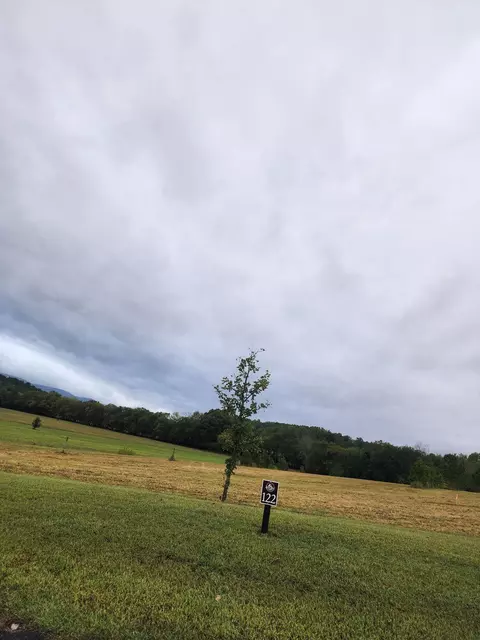 122 River Ridge Dr, Dunlap, TN 37327