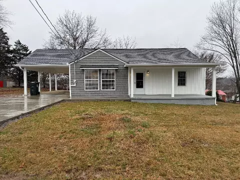 436 E Hillcrest Dr, Morristown, TN 37813