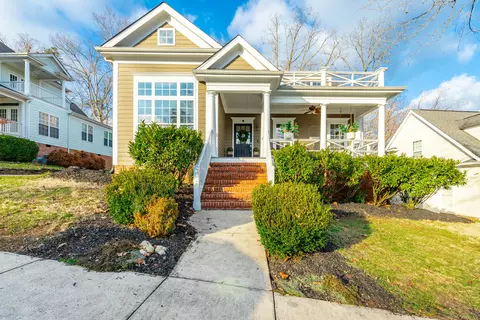 877 Traditions Dr, Chattanooga, TN 37415