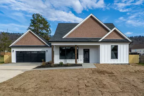 425 Cardinal Rd, Ringgold, GA 30736