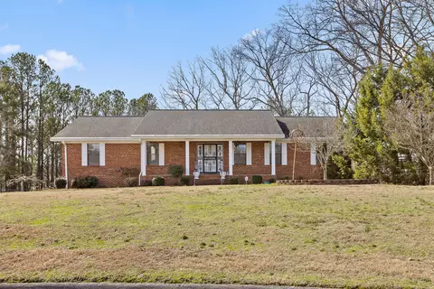 404 Pine Bluff Dr, Chattanooga, TN 37412