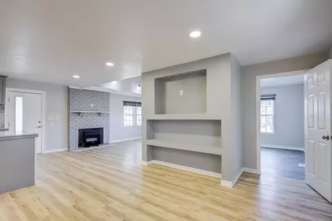 1004 Delaware Dr, Dalton, GA 30721 photo 9