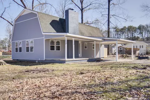 1004 Delaware Dr, Dalton, GA 30721