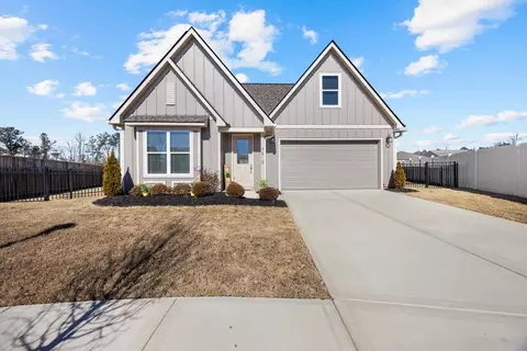 7915 Capri Ct, Chattanooga, TN 37421