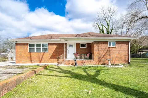 2339 SE Spring Place Rd, Cleveland, TN 37323