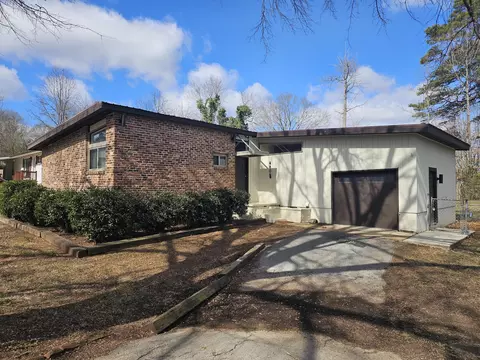 4809 Briarwood Dr, Chattanooga, TN 37416