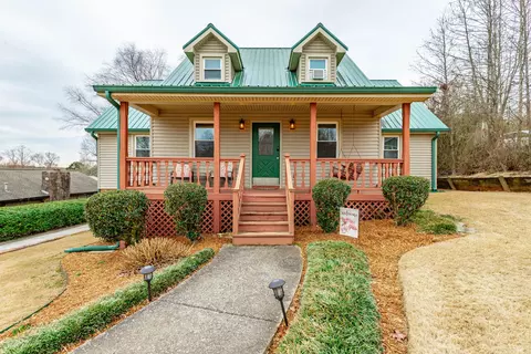 9114 Hundley Rd, Chattanooga, TN 37416