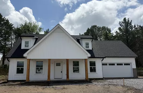 600 Brookes Lndg NW, Cleveland, TN 37312