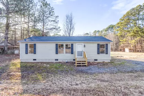 47 Stan Ln, Tunnel Hill, GA 30755