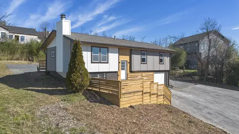 8003 Standifer Gap Rd, Chattanooga, TN 37421