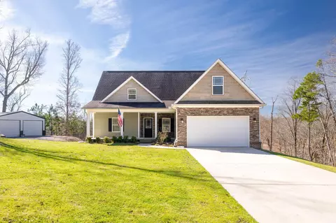 1724 Hunters Ridge Rd, Soddy Daisy, TN 37379