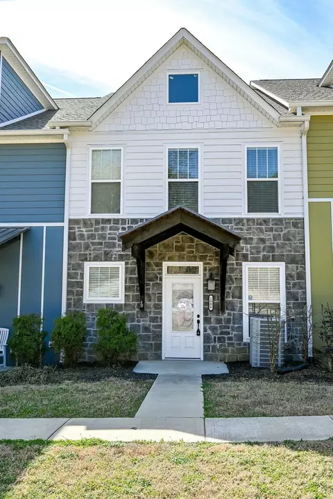 1806 Young Rd SE, Cleveland, TN 37323