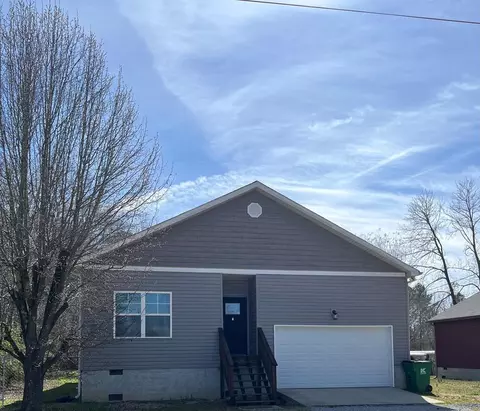 355 Karen Dr, Ringgold, GA 30736