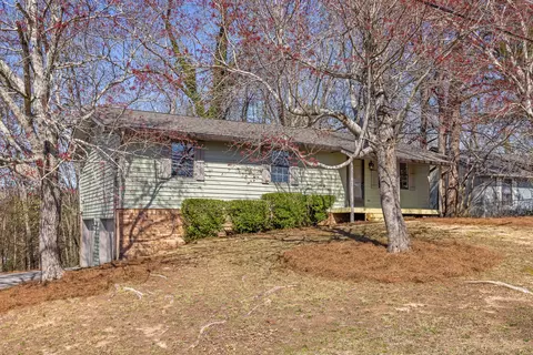 7504 Hydrus Dr, Harrison, TN 37341