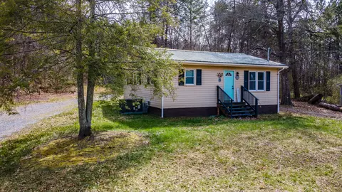 510 Bradley Ave, Lafayette, GA 30728