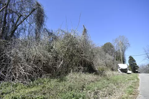 01 7th St, Rossville, GA 30741