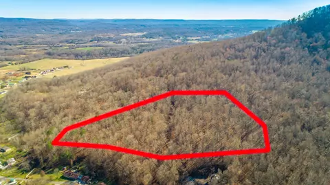 970 Water Fall Rd, Sequatchie, TN 37374