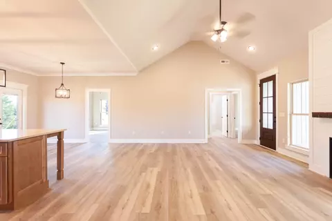 660 Elm St, Dunlap, TN 37327 photo 4