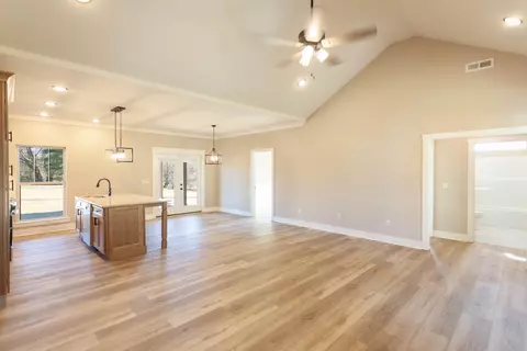 660 Elm St, Dunlap, TN 37327 photo 7
