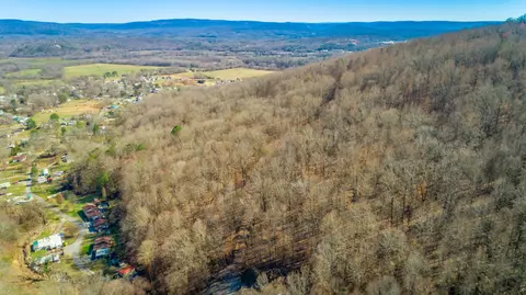 690 Waterfall Rd, Sequatchie, TN 37374 photo 13