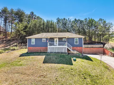 718 Lee Pike, Soddy Daisy, TN 37379
