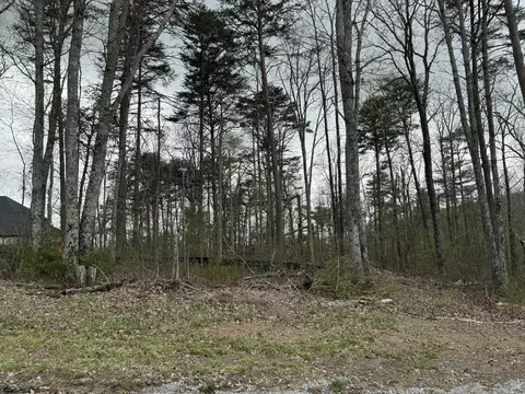 8216 Mountain Laurel Trl #18, Signal Mountain, TN 37377