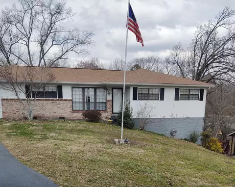 5711 Lyle Cir, Hixson, TN 37343