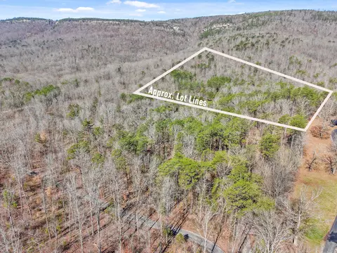 512 Sutherland Rd, Dunlap, TN 37327 photo 3