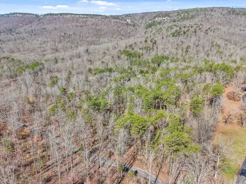 512 Sutherland Rd, Dunlap, TN 37327 photo 4