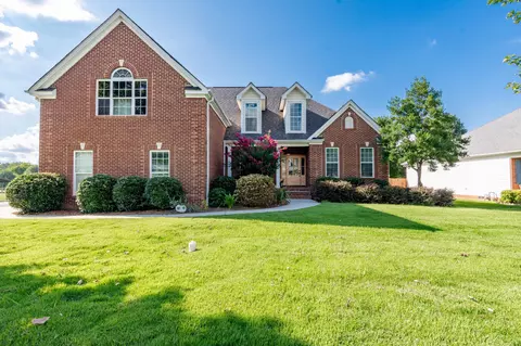 1341 Jackson Mill Dr, Hixson, TN 37343