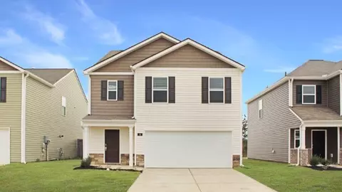 58 Quarter St, Rossville, GA 30741