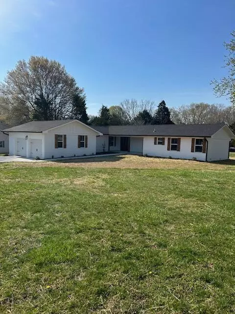 106 Carrie Dr NW, Cleveland, TN 37312