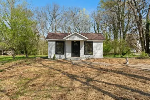 74 Bell Ave, Rossville, GA 30741