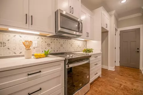 Kitchen - 273 Twelve Oaks Dr, Rock Spring, GA 30739 photo 8 of 8