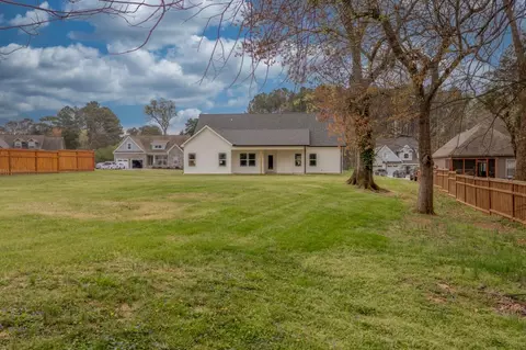 Exterior - 273 Twelve Oaks Dr, Rock Spring, GA 30739 photo 6 of 9