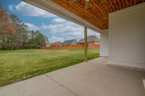 Exterior - 273 Twelve Oaks Dr, Rock Spring, GA 30739 photo 8 of 9
