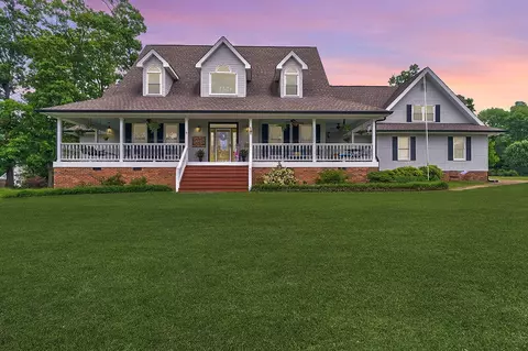 3100 Westside Country Dr, Fort Oglethorpe, GA 30742