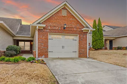 15 Fieldstone Cmns, Rock Spring, GA 30739