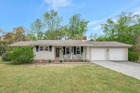 2023 Tillman Dr NE, Dalton, GA 30721