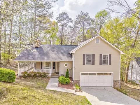 103 Leafmore Ct, Rocky Face, GA 30740
