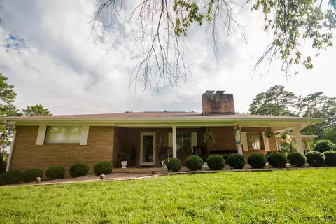 1338 Thrasher Pike, Hixson, TN 37343